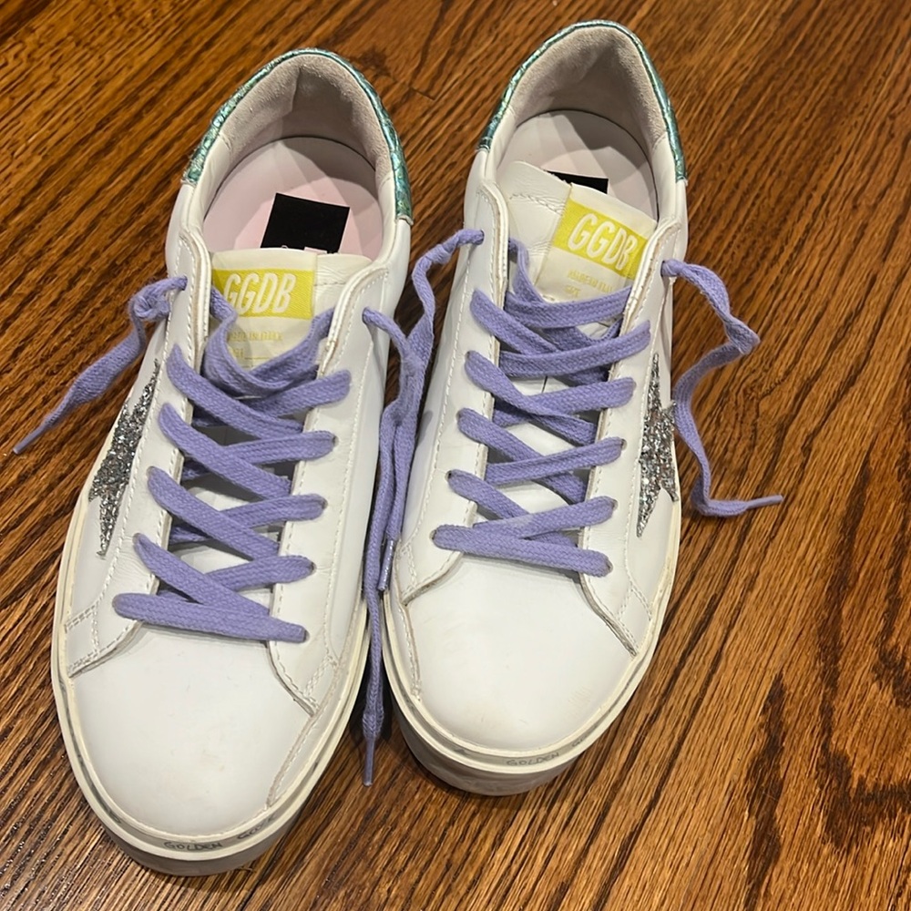 Golden Goose sneakers with sparkle star and purple laces